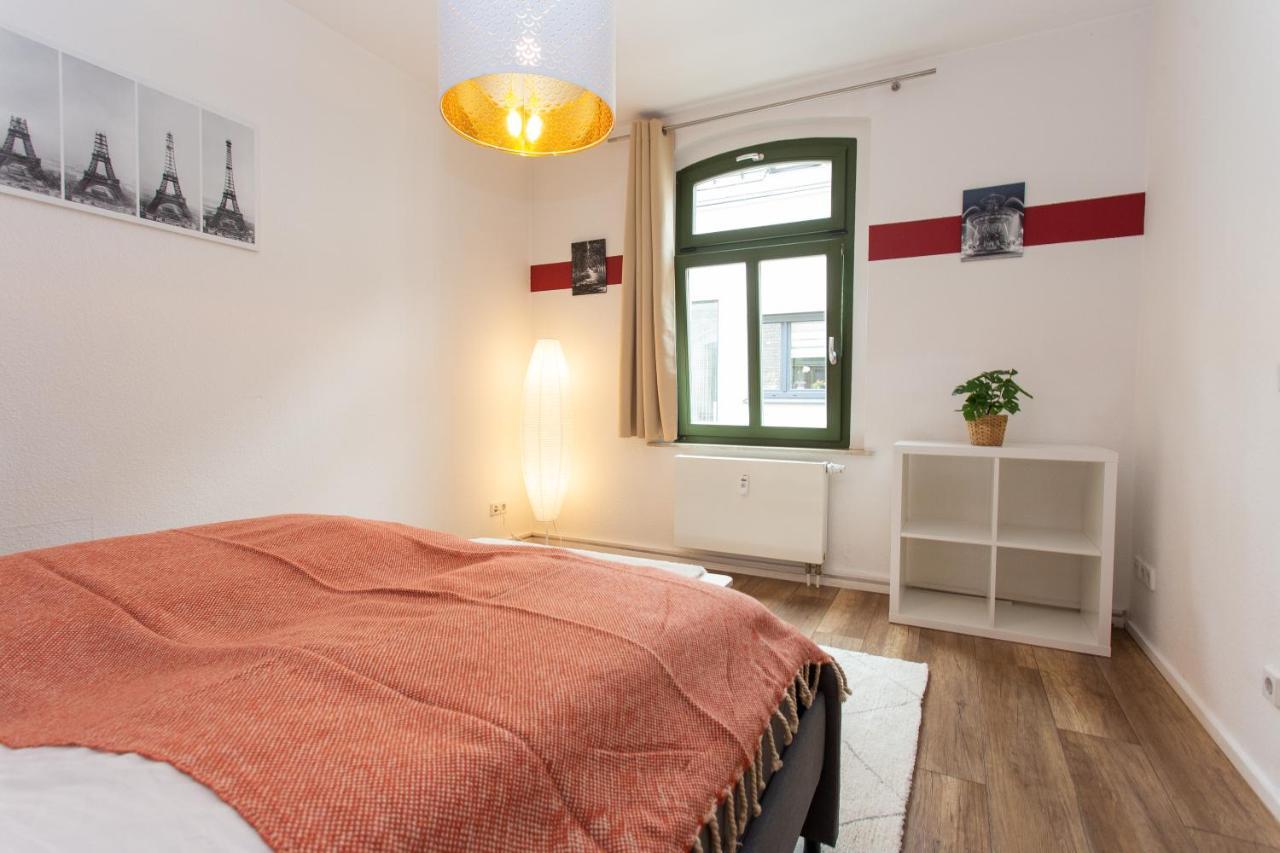 Fullhouse - Halle - R6 Apartments - Smarttv - Nespresso Luaran gambar