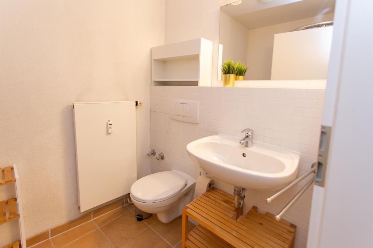 Fullhouse - Halle - R6 Apartments - Smarttv - Nespresso Luaran gambar