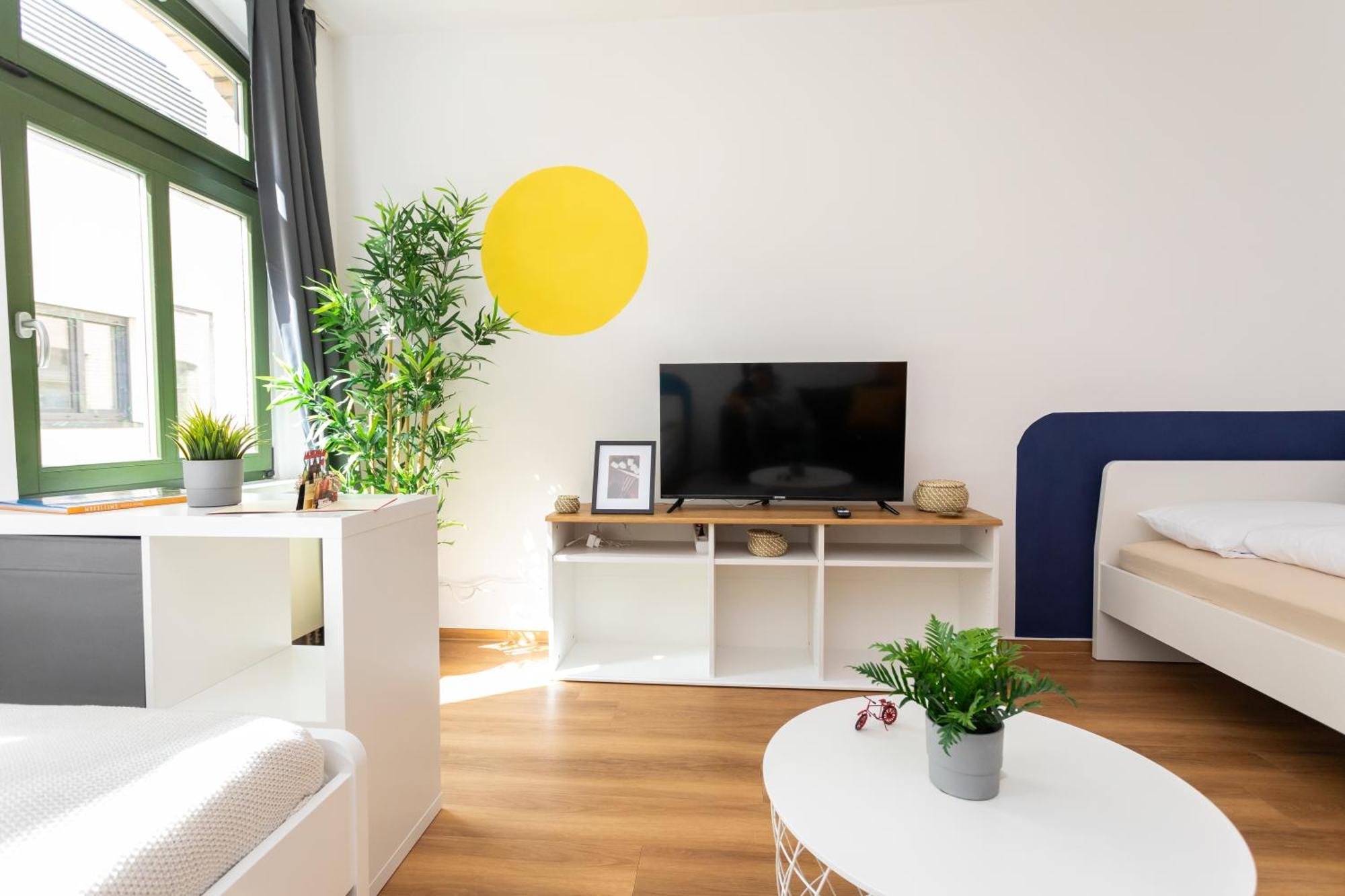 Fullhouse - Halle - R6 Apartments - Smarttv - Nespresso Luaran gambar
