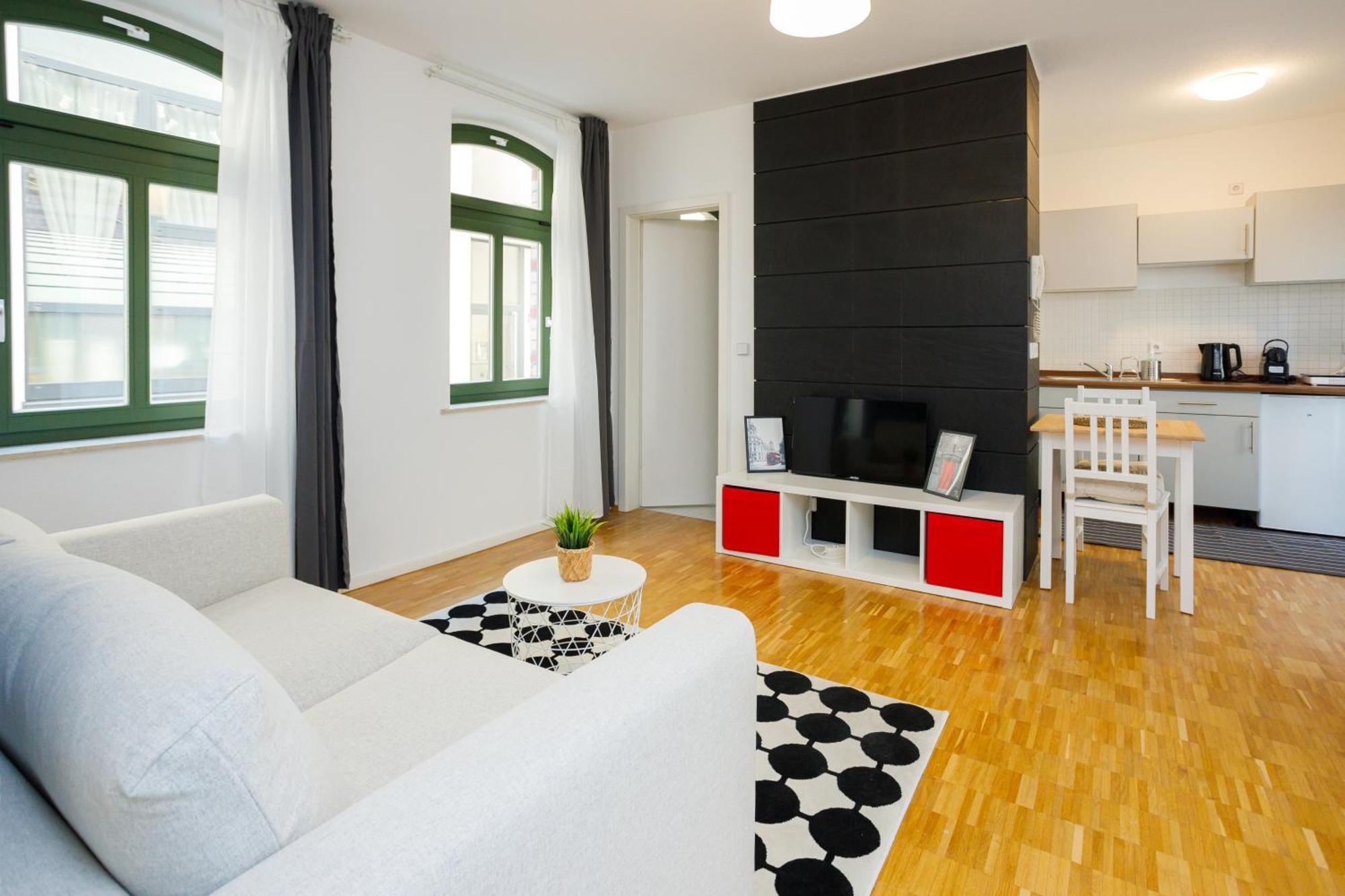 Fullhouse - Halle - R6 Apartments - Smarttv - Nespresso Luaran gambar